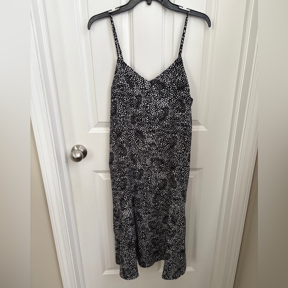 Loveriche Midi Tiered Feminine Dainty Dress Women’s Medium Wedding Guest Event